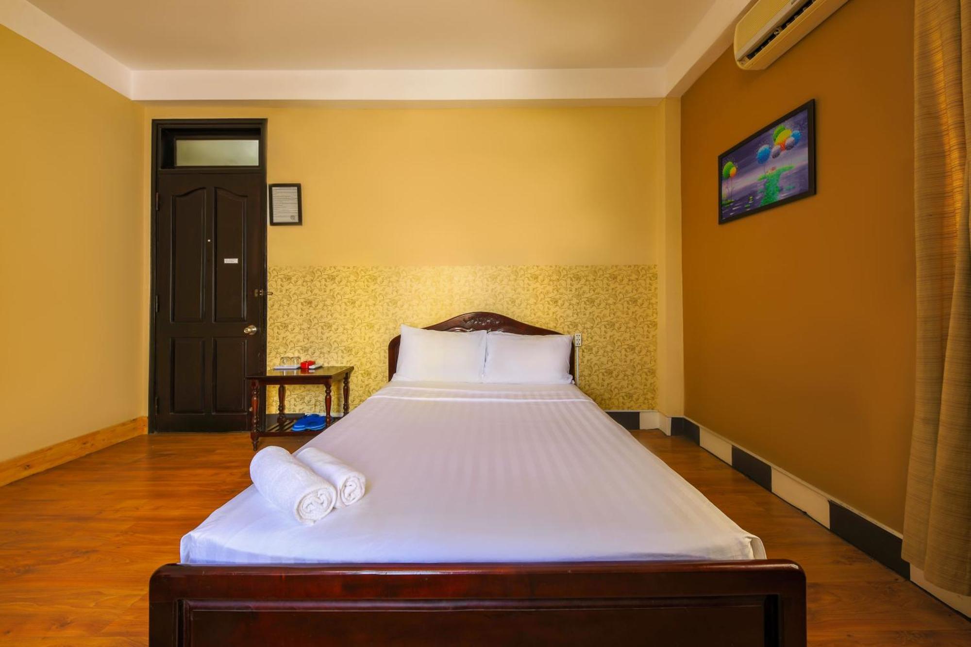 Ponys Hotel Nha Trang Eksteriør bilde