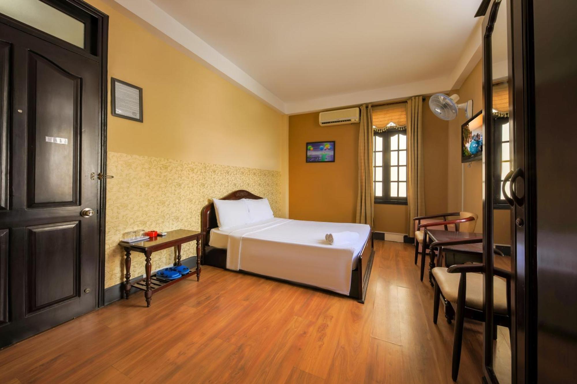 Ponys Hotel Nha Trang Eksteriør bilde